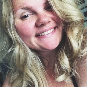 Meet your Posher, Hailey